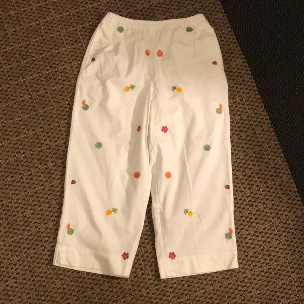 Embroidered Capris